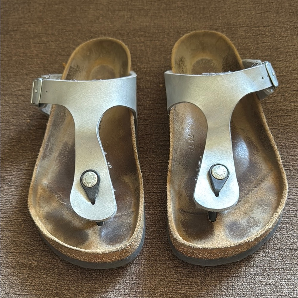 Birkenstock Gizeh Silver Sandals
